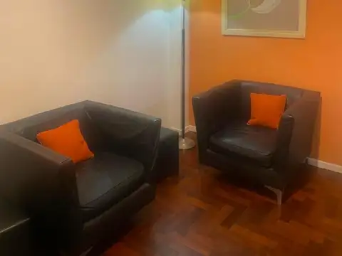 Combate De Los Pozos 600, Piso 1