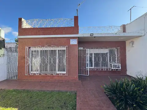 Casa en Venta en Jose Marmol, USD 85.000