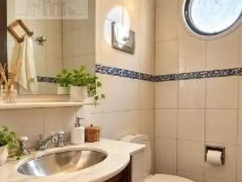 Casa 6 ambientes con 1 baño