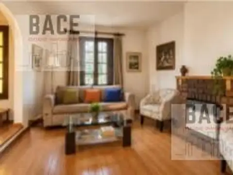 Casa en Venta en Neuquén, USD 240.000