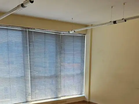 OPORTUNIDAD OFICINA EN ALQUILER - MICROCENTRO