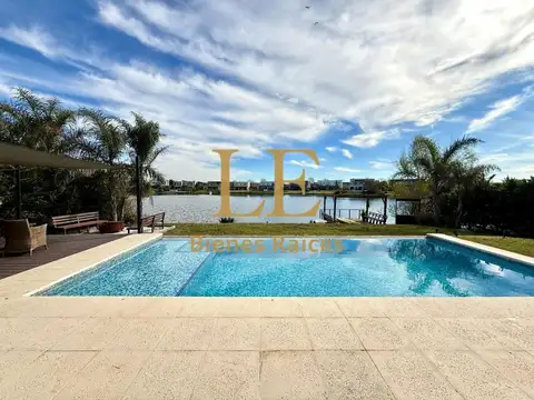 Casa en Venta al Noroeste