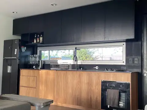 Casa en Alquiler 1 año