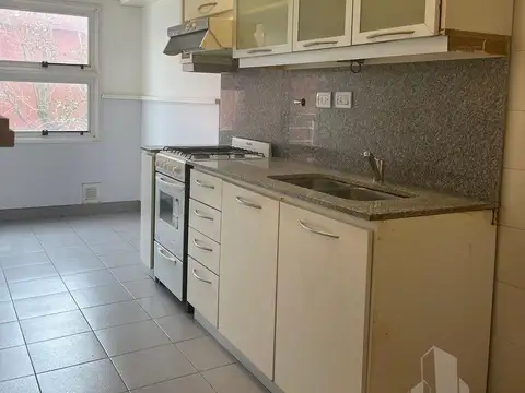 Departamento 4 ambientes con 2 baños