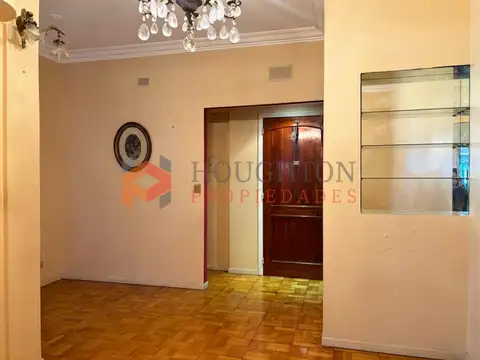 Departamento 4 ambientes con 2 baños