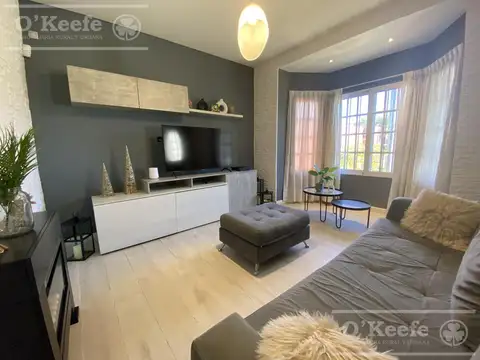 Casa en Venta en Berazategui, USD 215.000