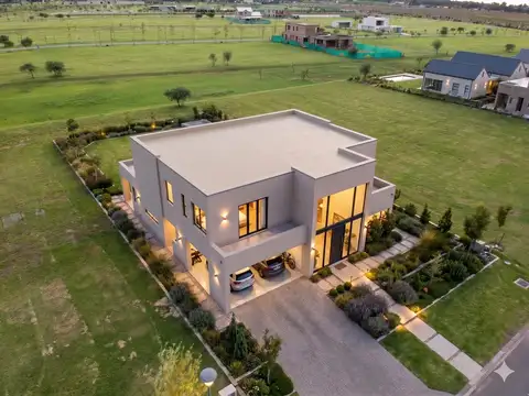 Casa en Venta en Vida Club De Campo, Funes