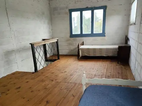 Casa 2 ambientes con 1 baño