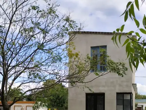 Casa en venta amoblada como nueva.