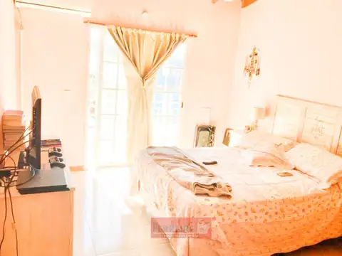 VENTA DE DUPLEX EN MALVINAS ARGENTINAS- APTO CRÉDITO