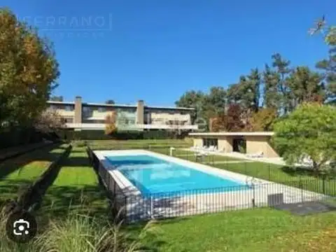 Departamento en Venta en Bosque Alto, USD 140.000