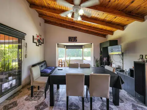 Casa 4 ambientes con 1 baño