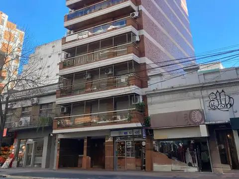 SEMIPISO 3 AMBIENTES GRAN CATEGORÍA C/COCH