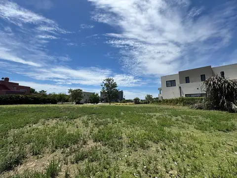 Terreno en Venta en El Canton, USD 165.000