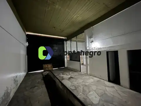 Galpon en Venta 16,30  mts Fondo