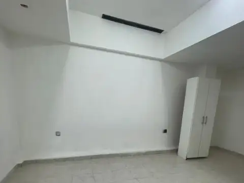 Local en Alquiler en La Plata, $ 900.000