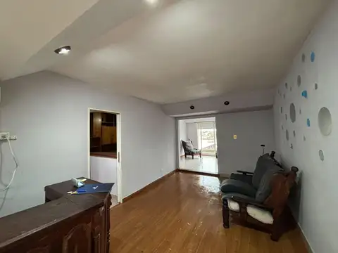 Depto Tipo Casa en Alquiler de 3 ambientes