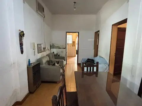 Depto Tipo Casa en Venta de 6 ambientes