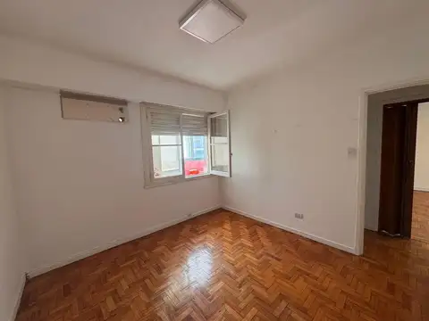 Depto Tipo Casa en Alquiler 37 años