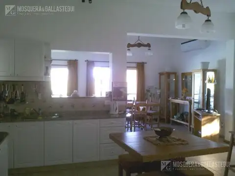 Casa en Alquiler en San Isidro Labrador, USD 2.500
