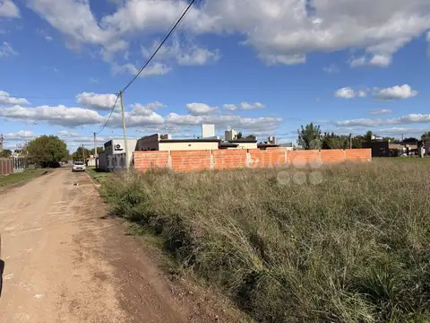 Lote de terreno con Escritura en Chascomús.