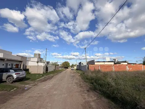 Lote de terreno con Escritura en Chascomús.