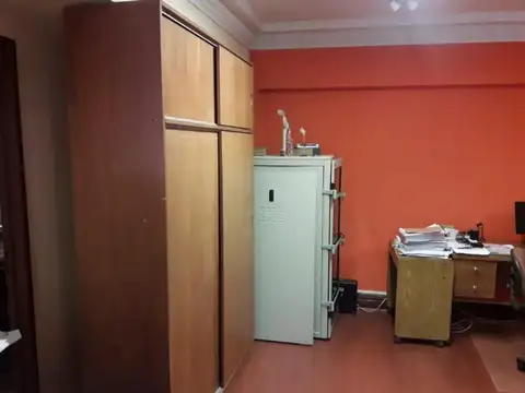 Oficina en Venta al Este