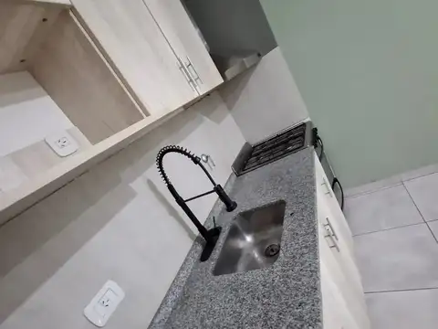 Departamento en Alquiler en Villa Luzuriaga, $ 600.000