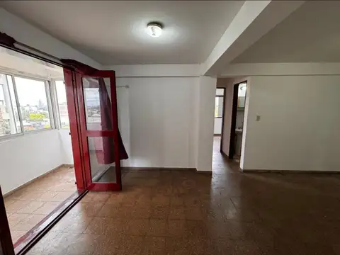 DONOVAN 700, Piso 5
