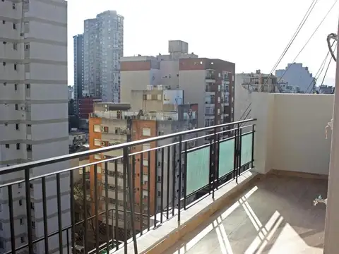 VENTA DE TRES AMB EN SAN CRISTOBAL CON BALCON TERRAZA 