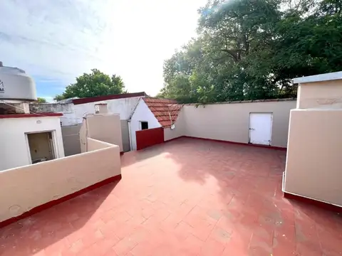 Venta Chalet Marplatense 4 ambientes en Barrio de la Perla