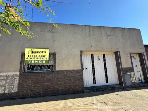 CASA 3 AMBIENTES EN LOTE PROPIO CON GARAJE