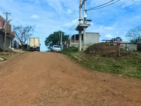 (V169) TERRENO EN ESQUINA IDEAL PARA VIVIENDA - GARUPA