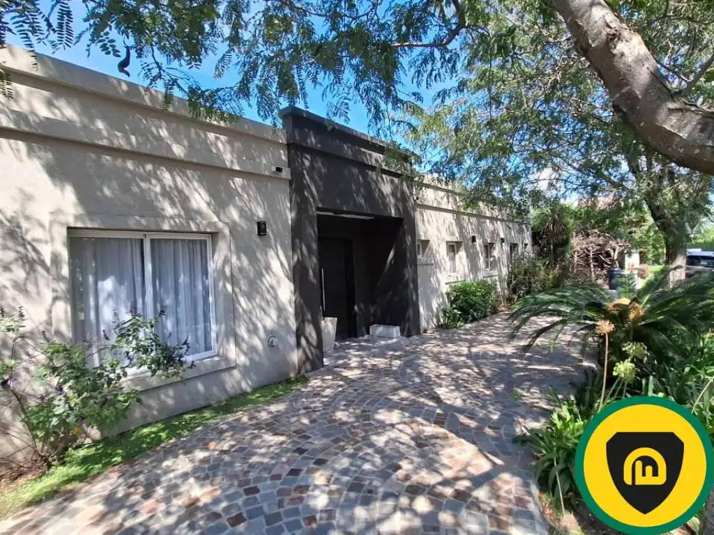 Casa en  VENTA - B° ABEDULES - MALVINAS ARGENTINAS - 4 AMBIENTES - Foto 40