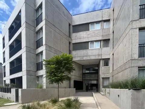 Departamento en Alquiler con 1 cocheras