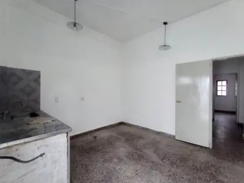 Depto Tipo Casa 3 ambientes con 1 baño