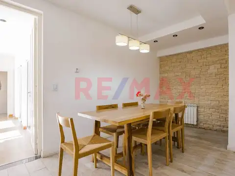 Depto Tipo Casa en Venta de 5 ambientes