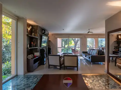 Casa en Venta de 5 dormitorios