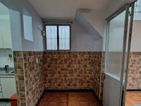 Depto Tipo Casa en Venta de 3 ambientes