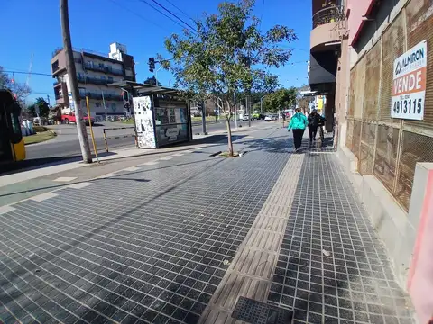 Local en Venta en Capitan Bermudez, USD 114.000