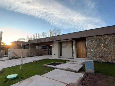 BULNES , Piso 0