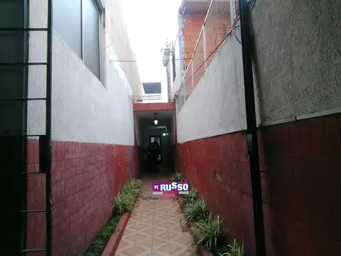 Depto Tipo Casa en Venta de 4 ambientes