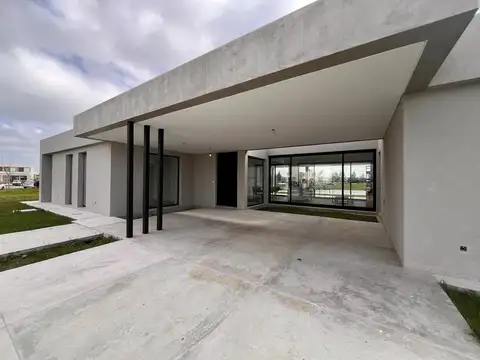 Casa en Venta en El Naudir, USD 558.000