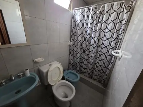 Depto Tipo Casa 2 ambientes con 1 baño