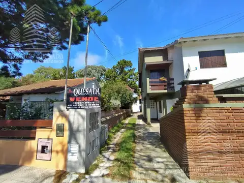 Depto Tipo Casa en Venta de 2 ambientes