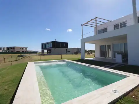 Casa en Belen De Escobar