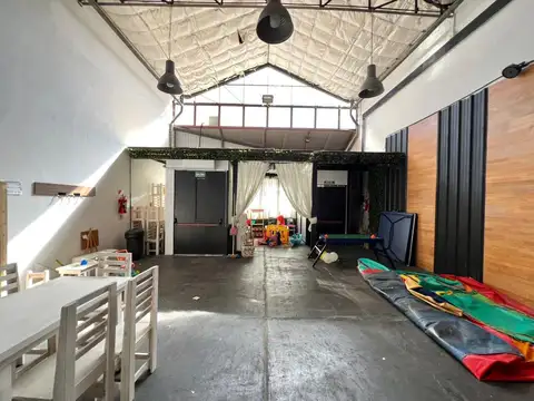 Local en Alquiler 25 años