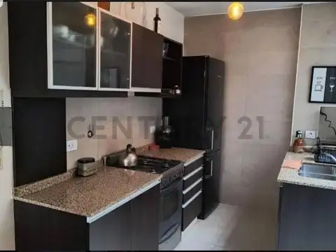 Departamento 3 ambientes con 2 baños