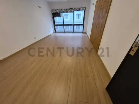 Libertad 1100, Piso 2