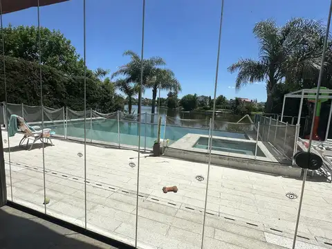 Casa en Venta en San Isidro Labrador, USD 650.000